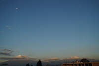 The moon and the volcanos at Puebla, México